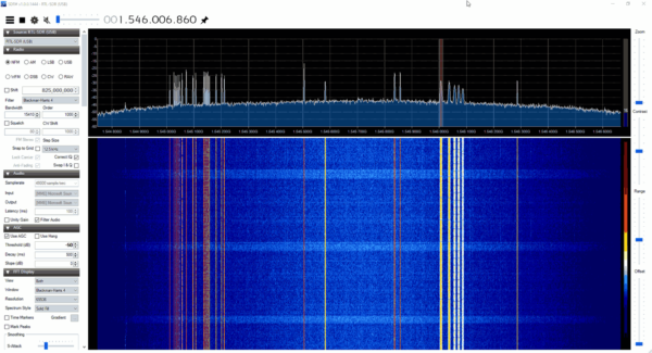 RTL-SDR Blog Active L-Band 1525-1660 Inmarsat to Iridium Patch Antenna Set - Image 4