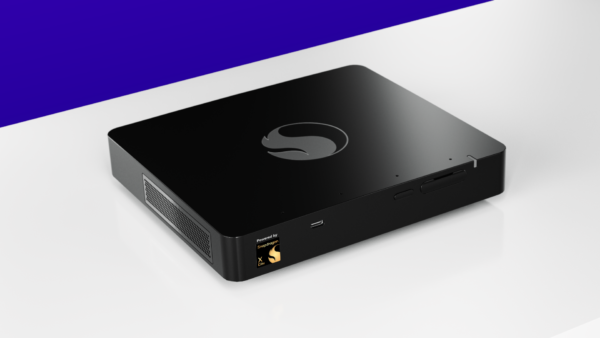 ThunderComm Snapdragon Dev Kit for Windows C8380-12C-MP-32G - Image 2